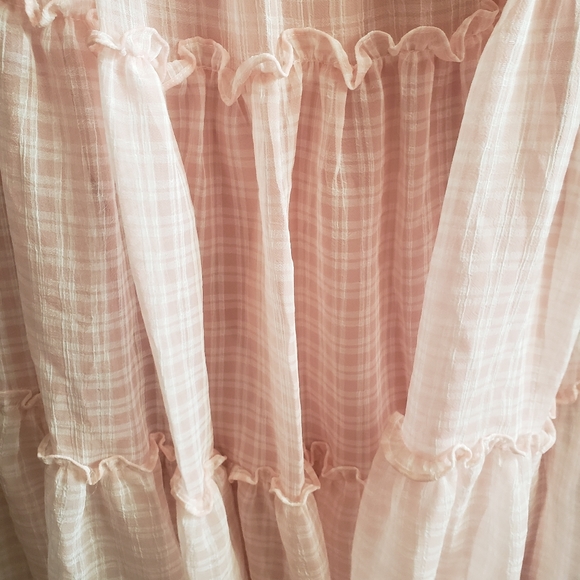 Cottage core soft pink plaid flowy dress - Picture 3 of 7